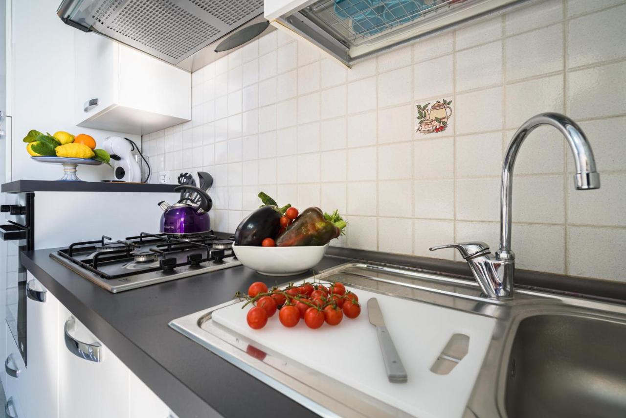 Loft Balcone Sul Mare Apartment Letojanni Ngoại thất bức ảnh