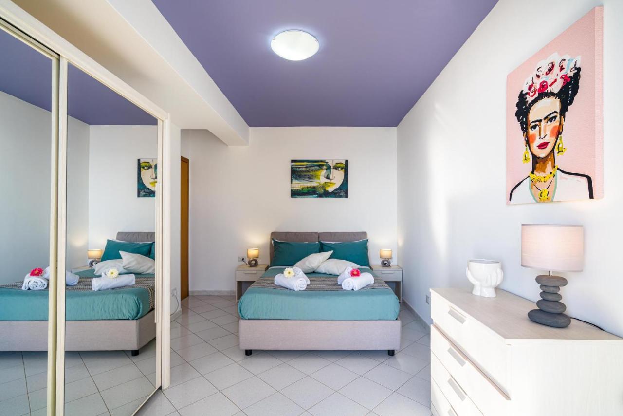 Loft Balcone Sul Mare Apartment Letojanni Ngoại thất bức ảnh
